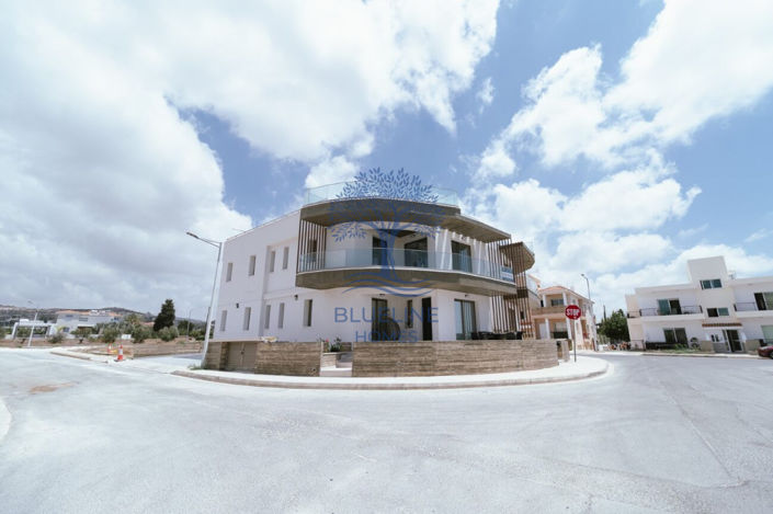 Image No.29-3 Bed Apartment for sale