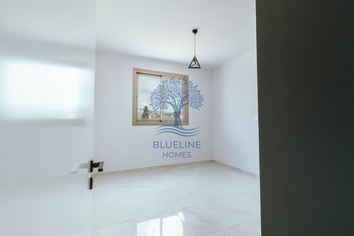 Image No.9-3 Bed Apartment for sale