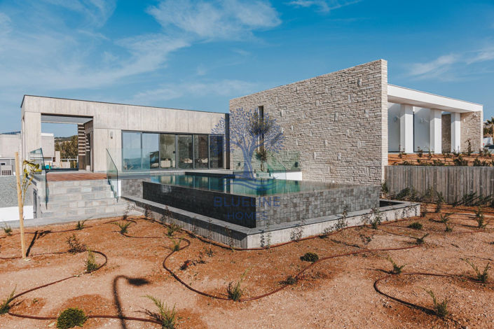 Image No.25-4 Bed Villa for sale