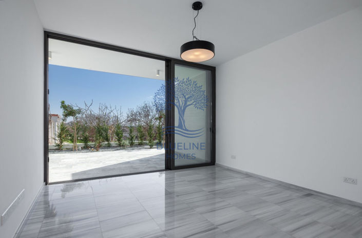 Image No.19-4 Bed Villa for sale