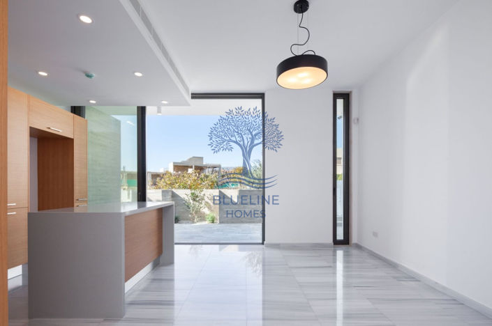 Image No.24-4 Bed Villa for sale