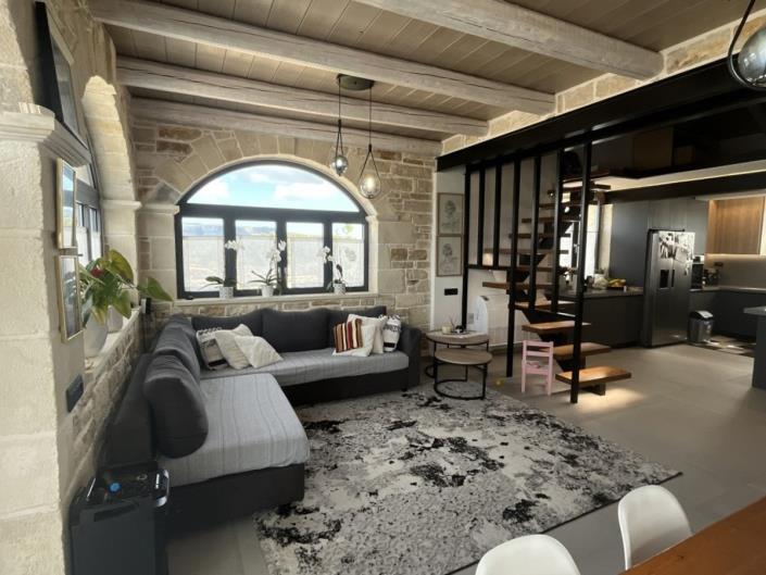 Image No.3-2 Bed Villa for sale