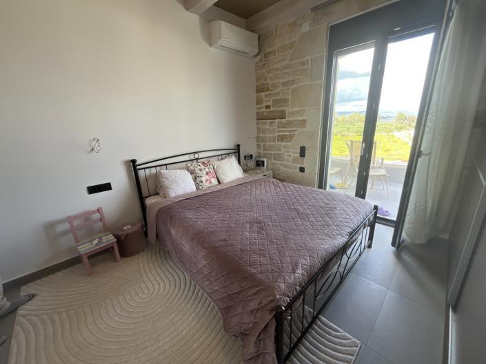 Image No.12-2 Bed Villa for sale