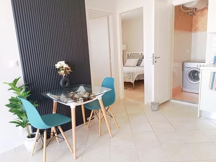 Image No.8-Appartement de 2 chambres à vendre à Plaka