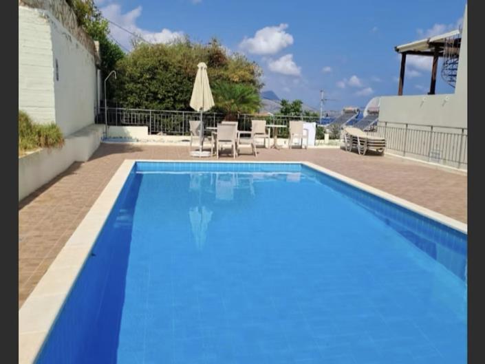 Image No.4-Appartement de 2 chambres à vendre à Plaka