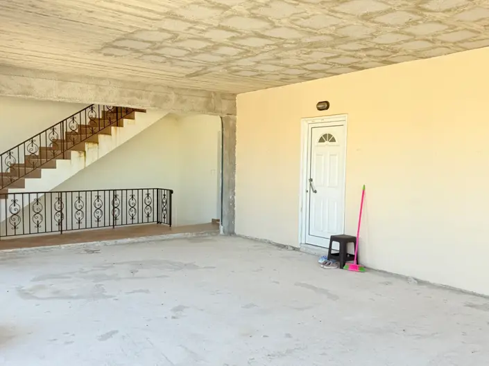 Image No.11-1 Bed Apartment for sale