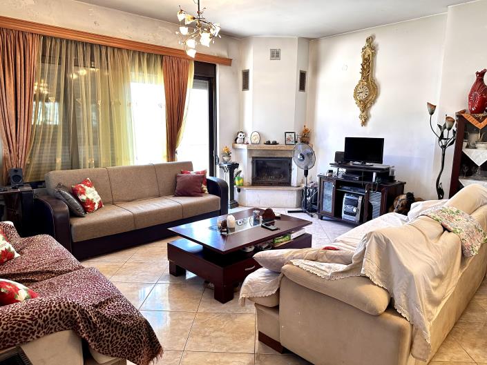 Image No.7-3 Bed House for sale