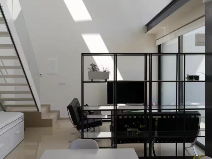 Image No.7-7 Bed Villa for sale