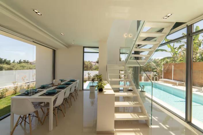 Image No.36-7 Bed Villa for sale