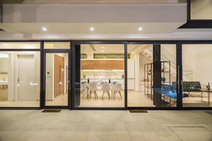 Image No.40-7 Bed Villa for sale