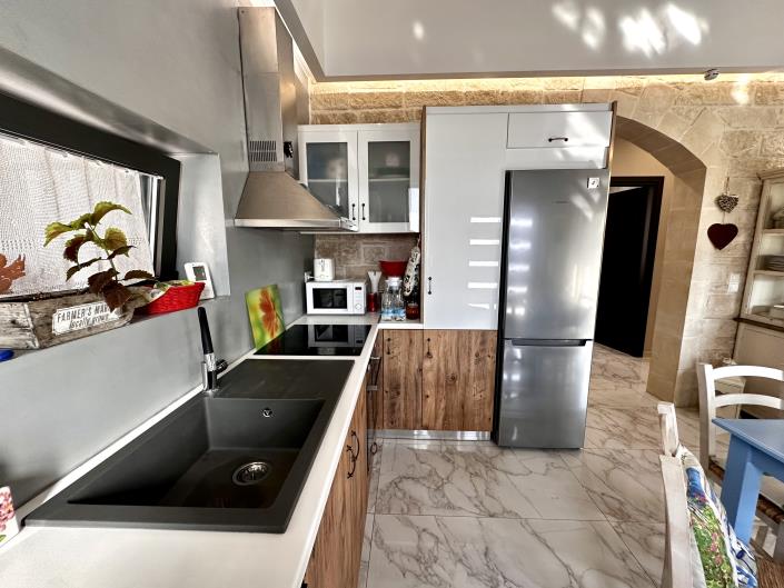 Image No.20-3 Bed Bungalow for sale