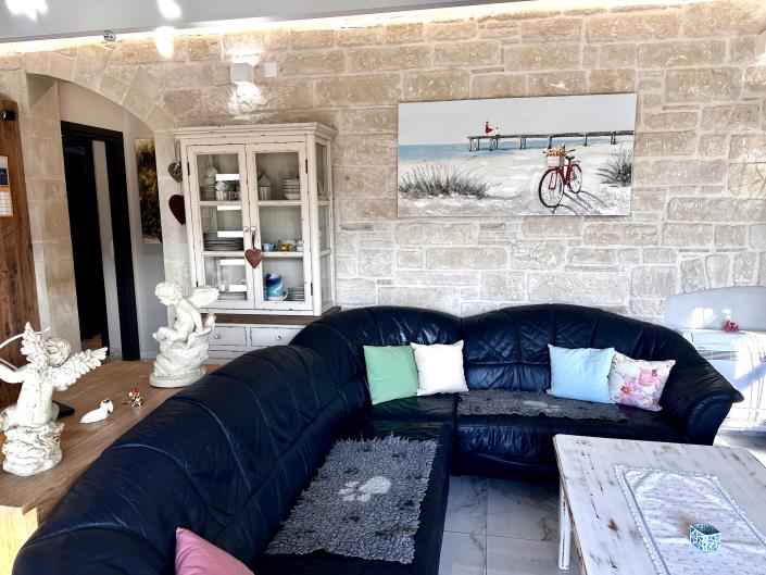 Image No.22-3 Bed Bungalow for sale