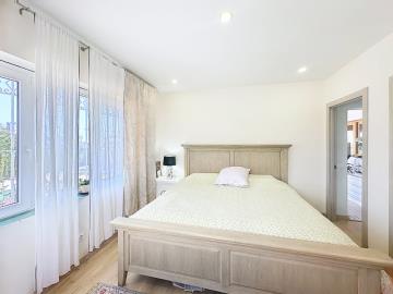 8-e64a9055bba3e77ac8aca3b893cdf826