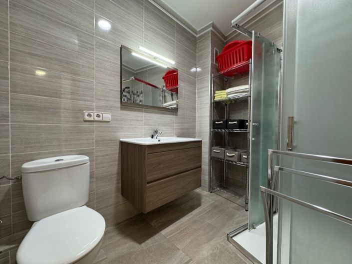 Image No.10-1 Bed Apartment for sale