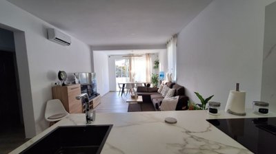 68b96135ecb9d