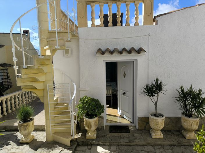 Image No.21-2 Bed Bungalow for sale