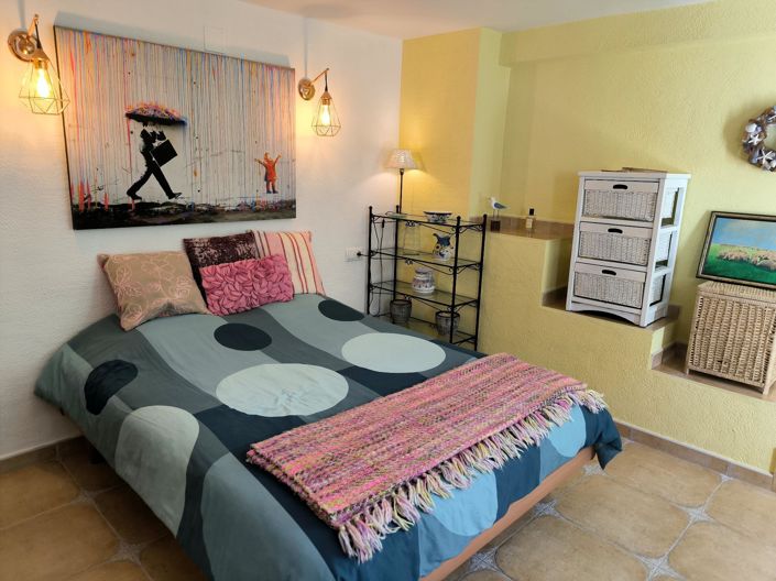 Image No.34-2 Bed Bungalow for sale