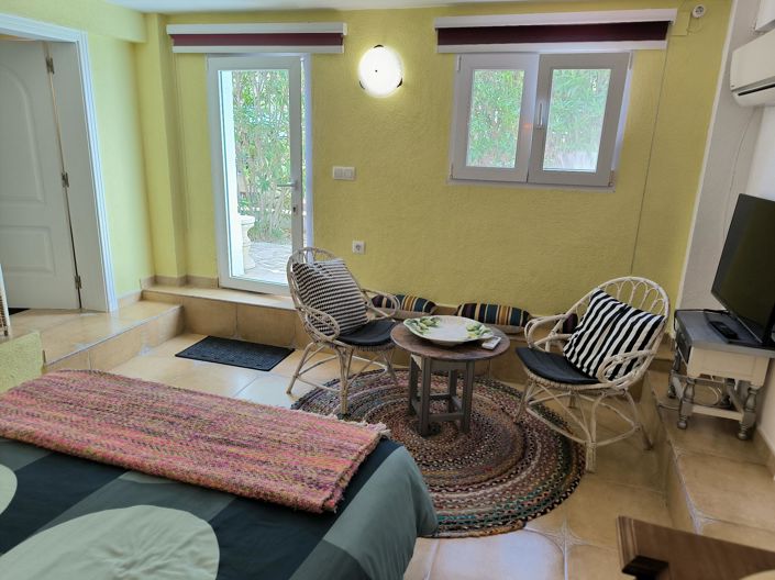 Image No.36-2 Bed Bungalow for sale