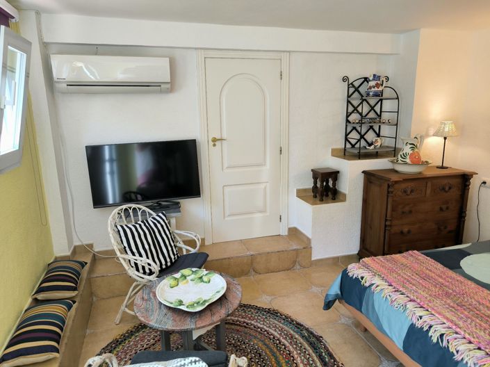 Image No.39-2 Bed Bungalow for sale