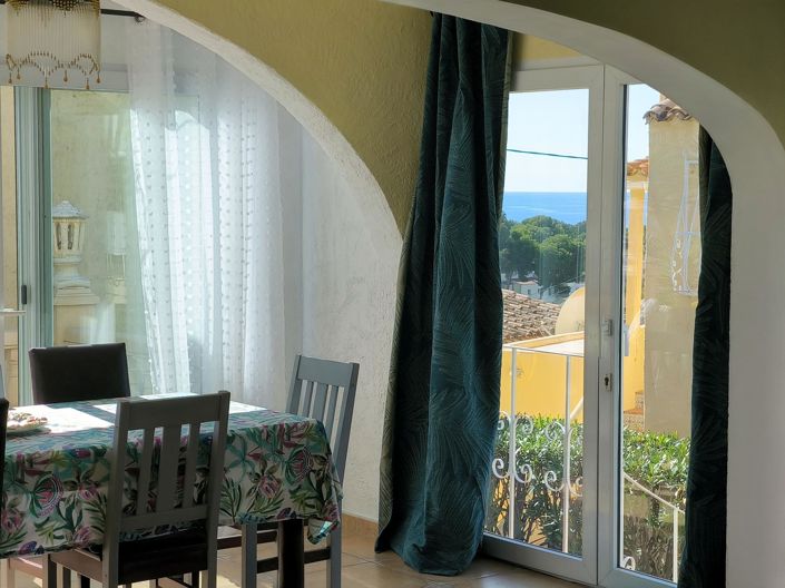 Image No.9-2 Bed Bungalow for sale