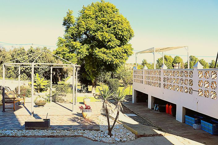 Image No.10-5 Bed Villa for sale