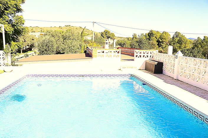 Image No.16-5 Bed Villa for sale