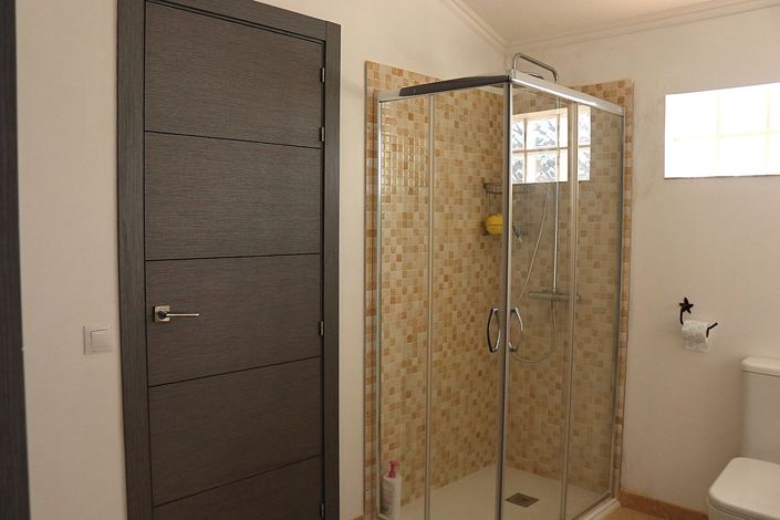 Image No.44-5 Bed Villa for sale