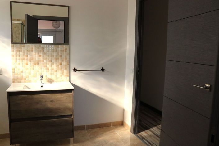 Image No.45-5 Bed Villa for sale