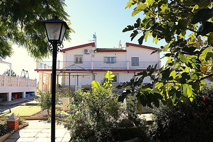 Image No.8-5 Bed Villa for sale