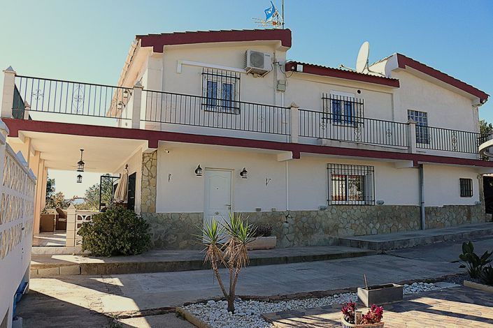 Image No.9-5 Bed Villa for sale