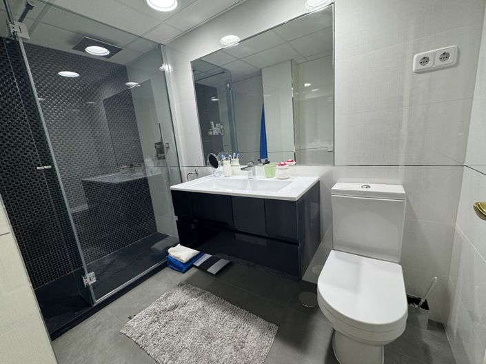 Image No.14-3 Bed Apartment for sale