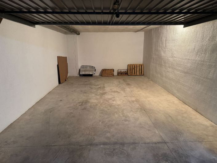 Image No.27-3 Bed Apartment for sale