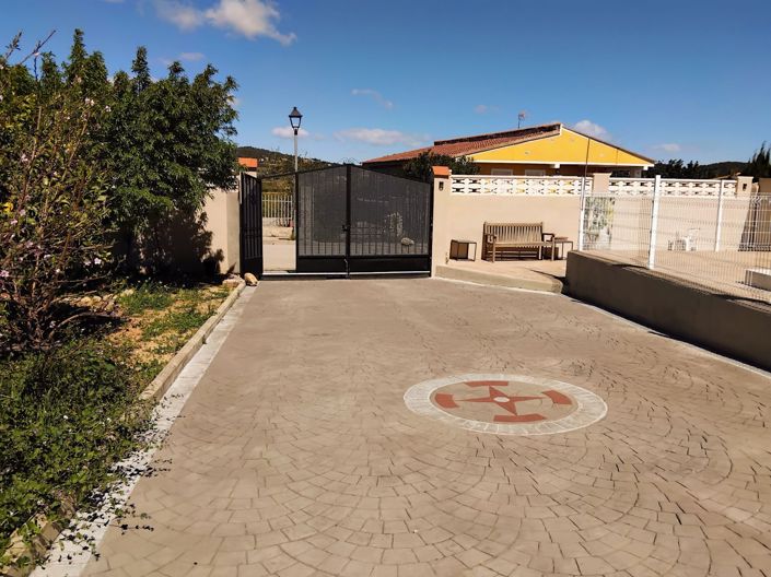 Image No.15-4 Bed Villa for sale