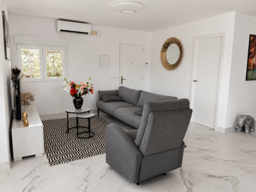 minimalist-interior-design-marble-floor-grey-