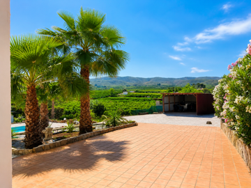 editerranean-property-garden-terrace-scenic-l