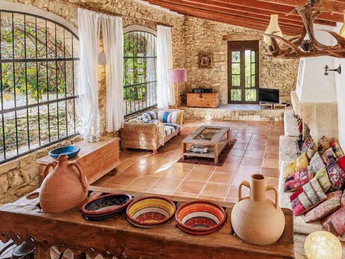 Image No.15-4 Bed Country House for sale