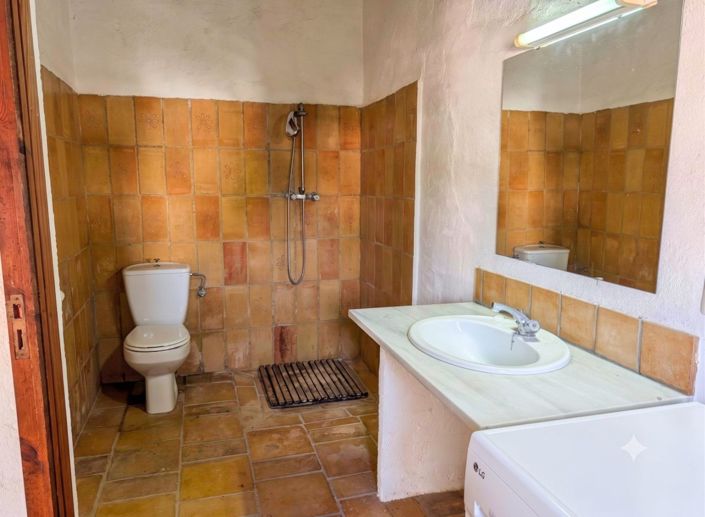 Image No.36-4 Bed Country House for sale