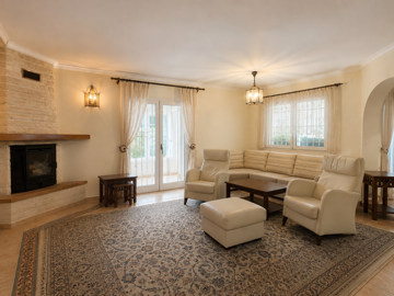 sala-principal-vacia-