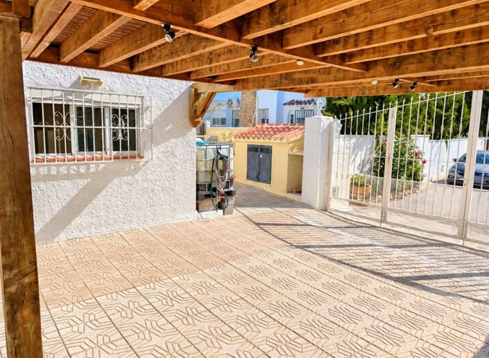 Image No.20-5 Bed Villa for sale