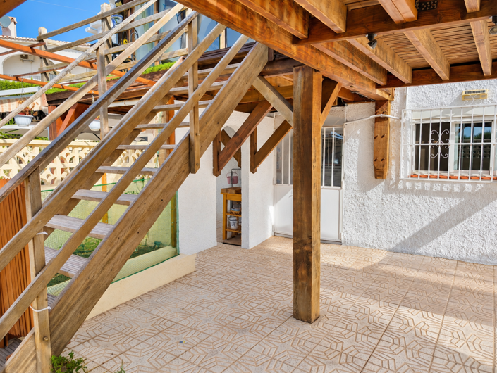 Image No.21-5 Bed Villa for sale