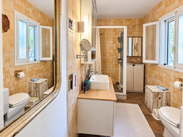 bright-bathroom-with-walk-in-shower--benissa-