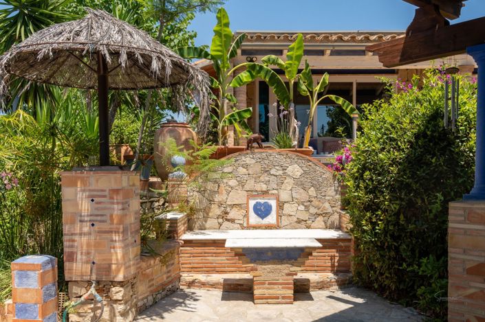 Image No.17-3 Bed Villa for sale