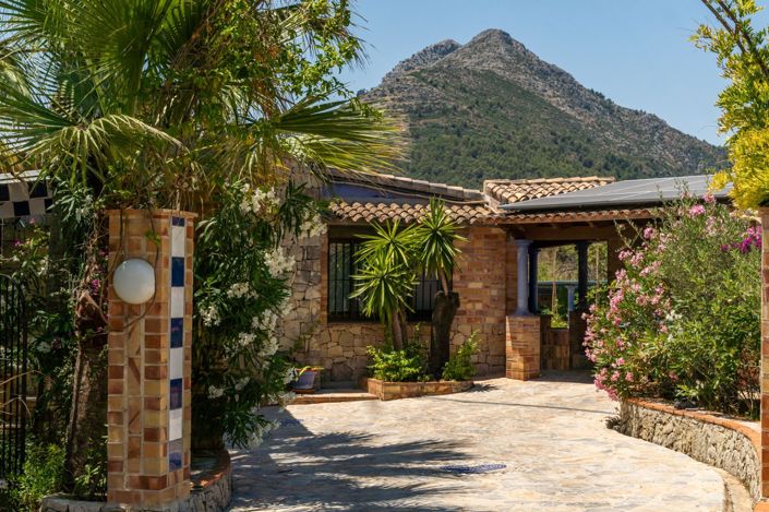 Image No.27-3 Bed Villa for sale