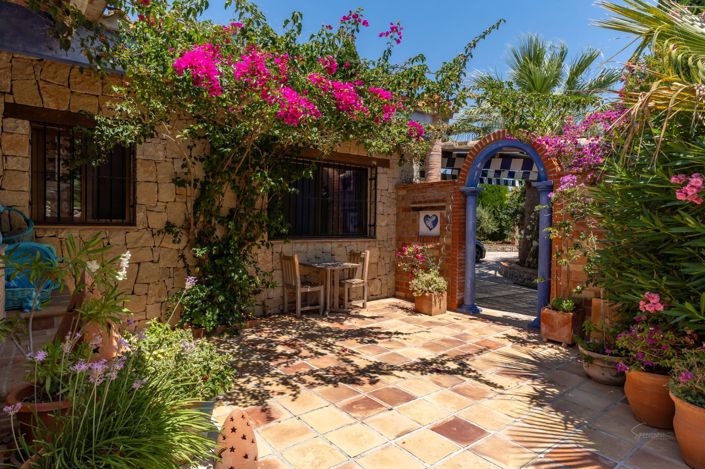 Image No.31-3 Bed Villa for sale