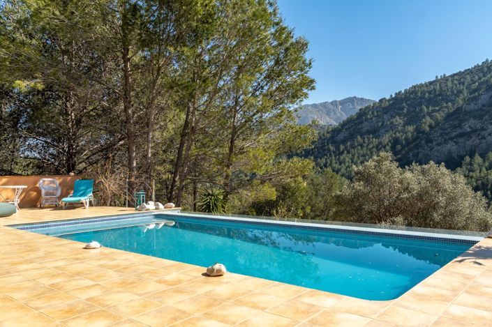 Image No.4-4 Bed Villa for sale