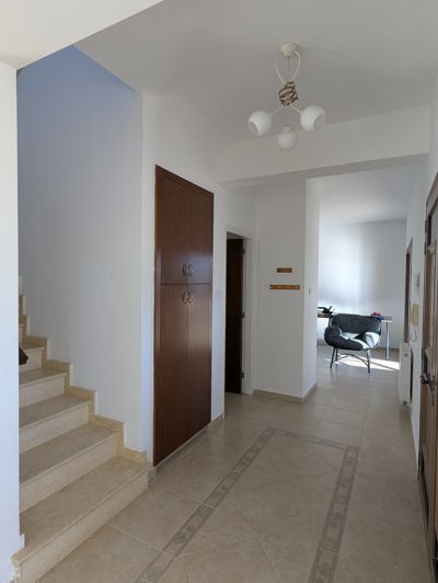 Image No.5-3 Bed Property for sale