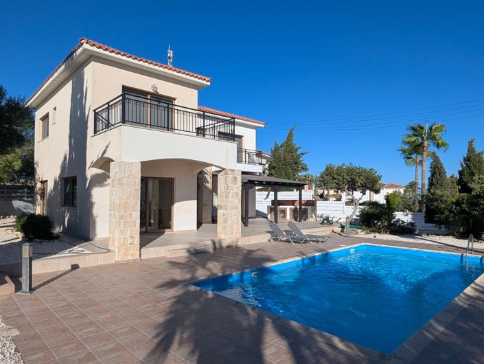 Image No.29-3 Bed Property for sale