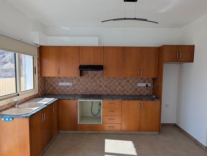 Image No.21-3 Bed Property for sale