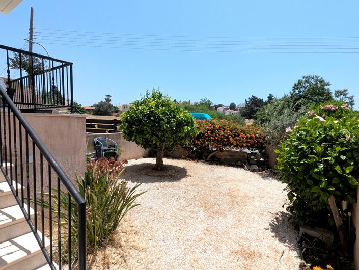 Image No.12-2 Bed Property for sale