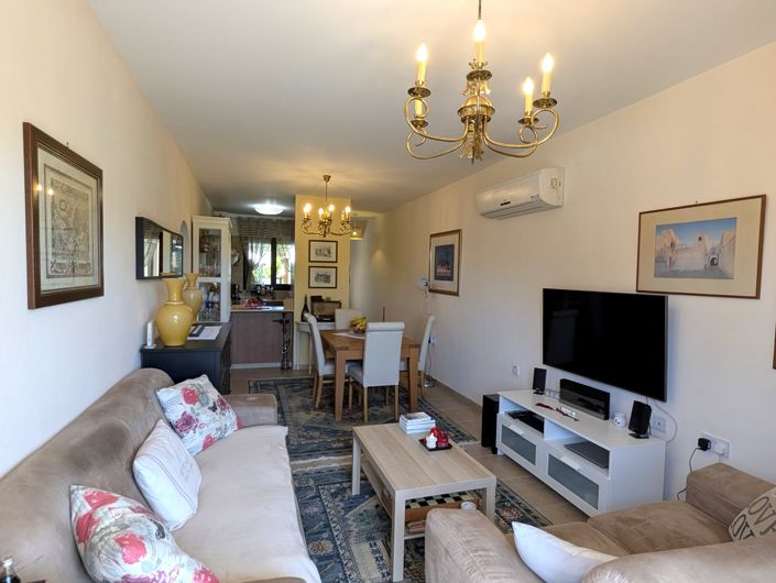 Image No.14-2 Bed Property for sale